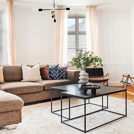 Sanders Square - Spacious Six-Bedroom Apartment Near Amalienborg Copenhagen Exterior photo