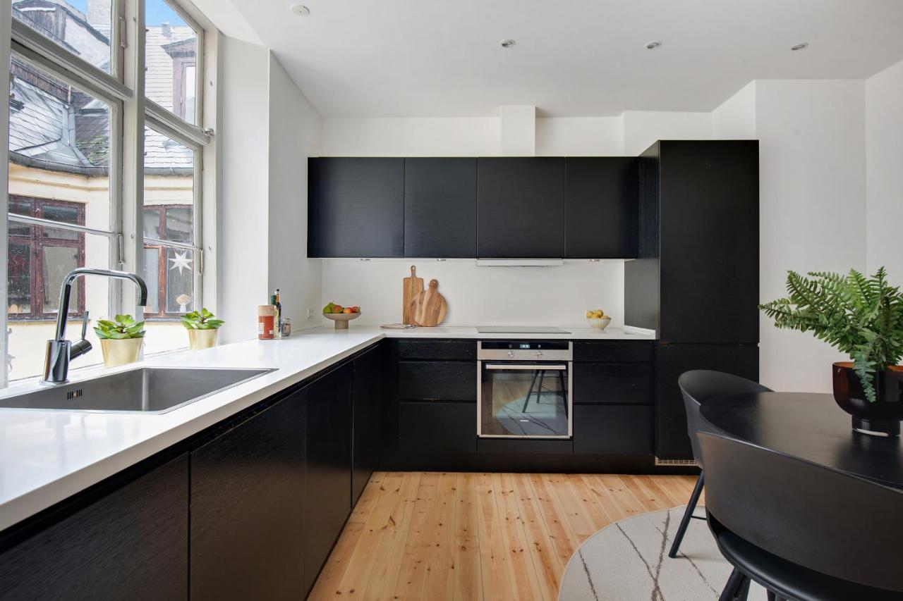 Sanders Square - Spacious Six-Bedroom Apartment Near Amalienborg Copenhagen Exterior photo